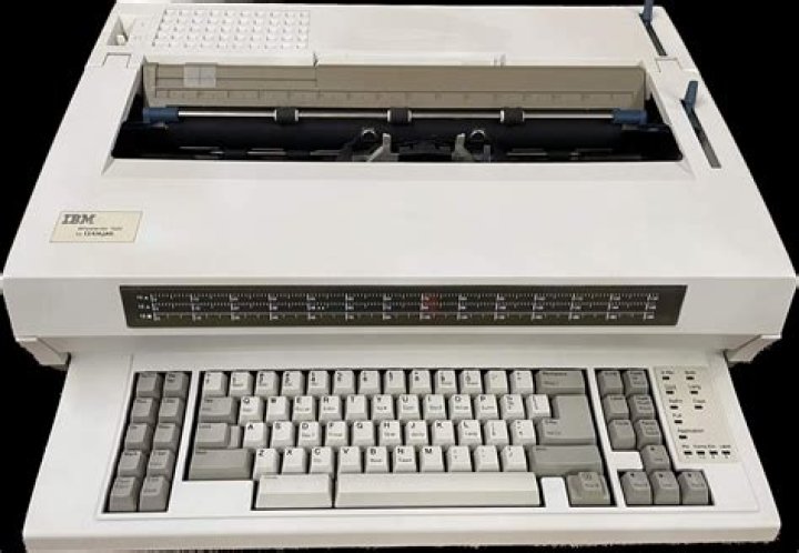 How do you use the IBM typewriter?
