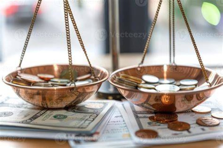 What is a balance in money?