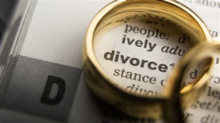 When did divorcees remarry?