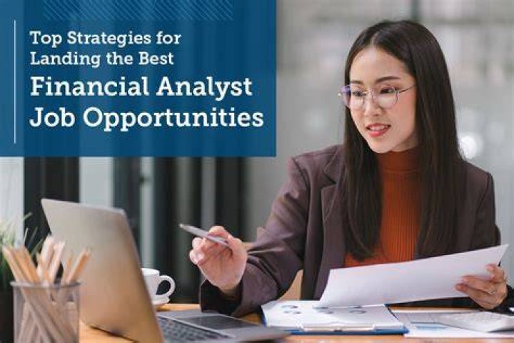 Which company is best for financial analyst?